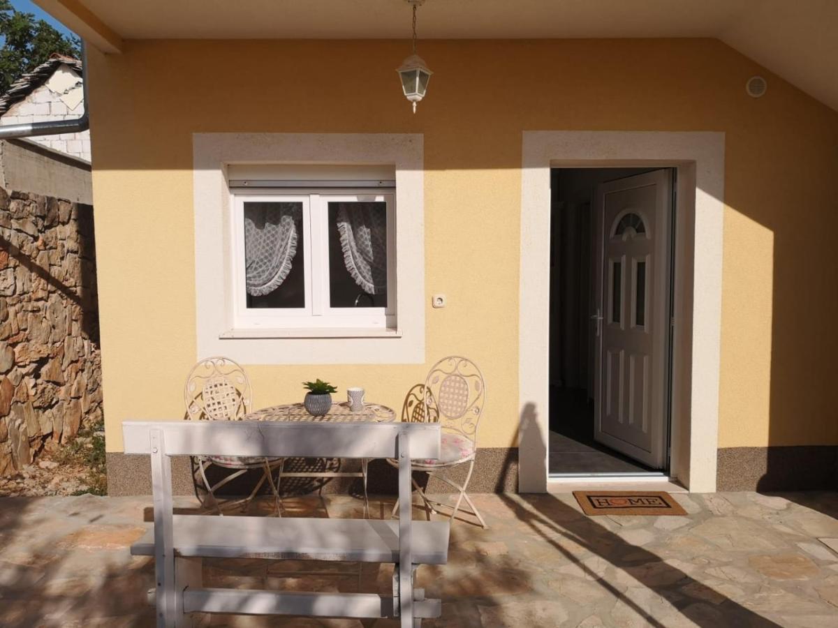 Apartment Klara Primošten Exterior foto